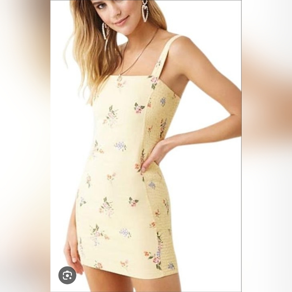 Forever 21 Light Yellow Floral Dress